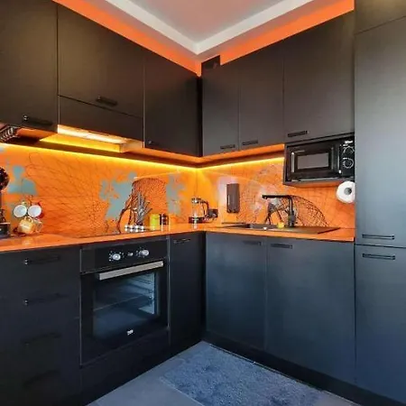 Modern - 50 M From Sea - Free Wi-fi - Super Cool - Terrace - Fully Air-conditioned