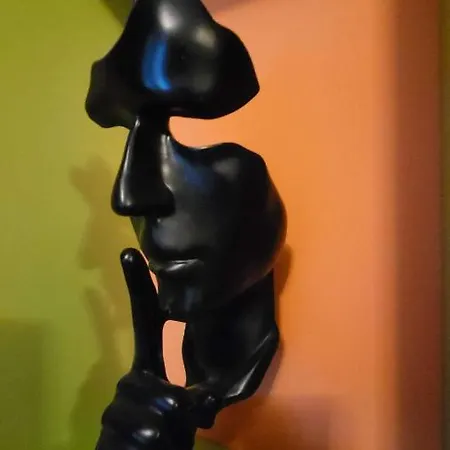 Modern - 50 M From Sea - Free Wi-fi - Super Cool - Terrace - Fully Air-conditioned Apartment *