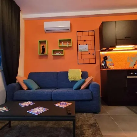 דירה Modern - 50 M From Sea - Free Wi-fi - Super Cool - Terrace - Fully Air-conditioned *