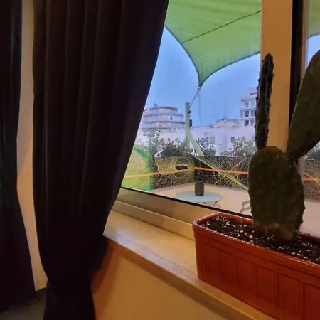 Modern - 50 M From Sea - Free Wi-fi - Super Cool - Terrace - Fully Air-conditioned * סיינט פול ביי